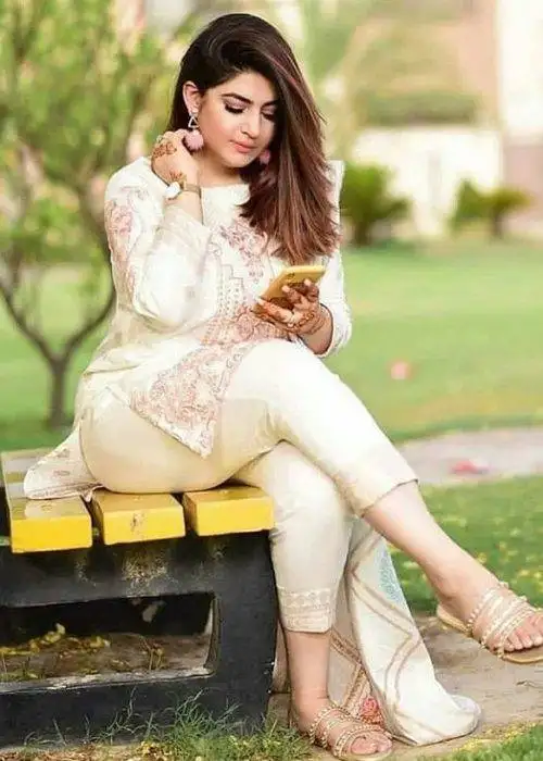 Sexy-Girl-in-Pakistan